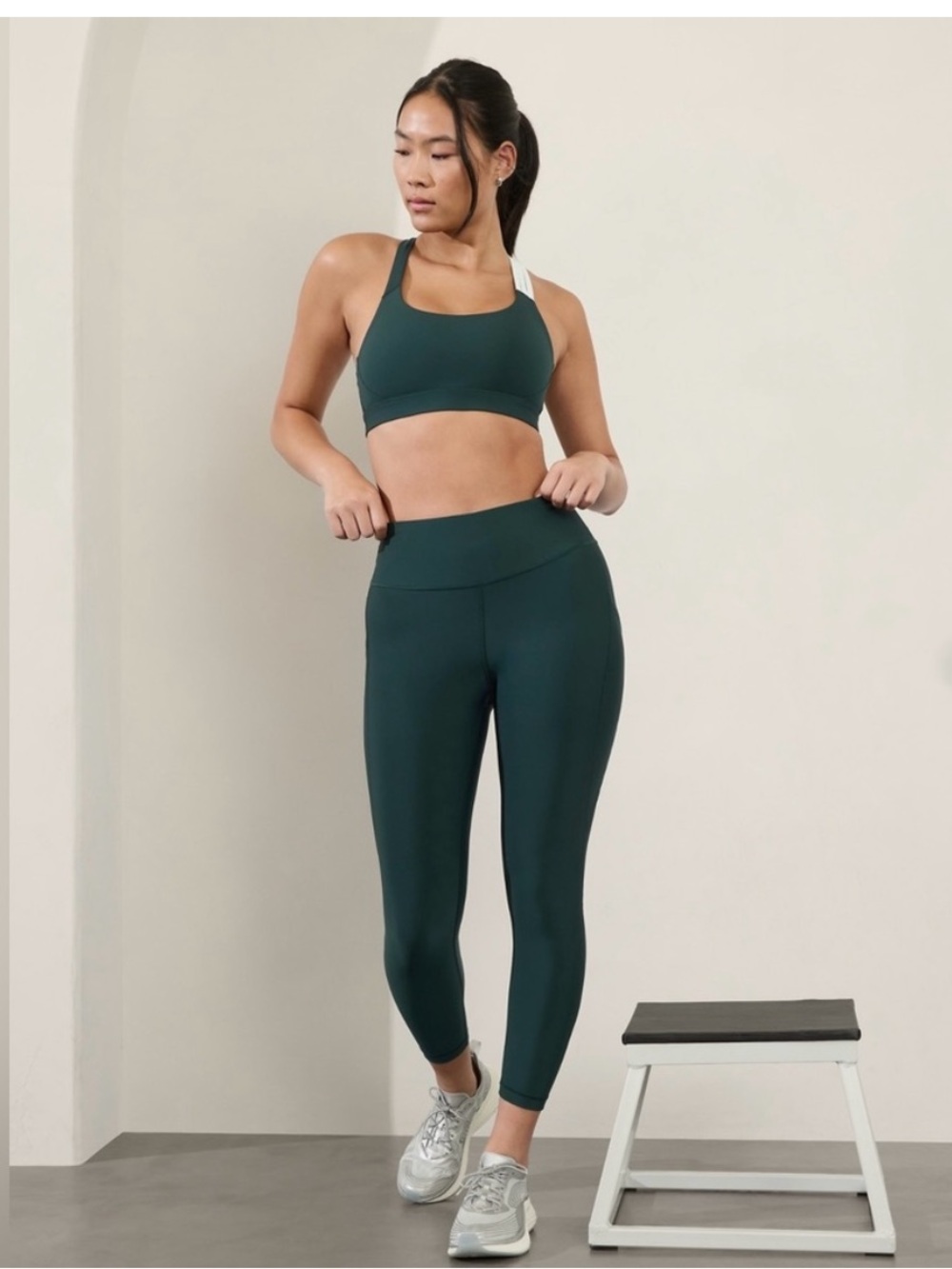 Athleta Interval Stash High Rise 7/8 Legging (XS)